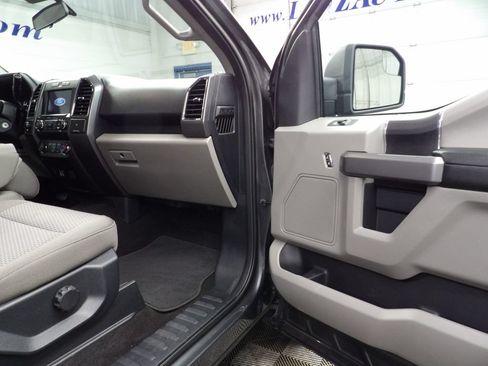 Used 2020 Ford F150 XLT AWD/4WD image 29