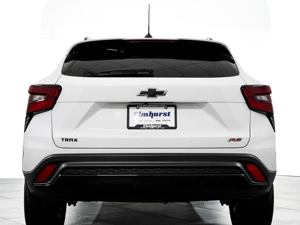 Used 2025 Chevrolet Trax RS w/ Driver Confidence Package FWD image 6
