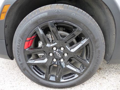 Used 2025 Chevrolet Blazer LT w/ Redline Edition image 13