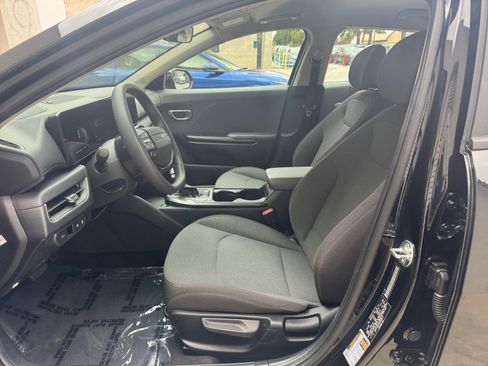 Used 2025 Kia K4 FWD image 27