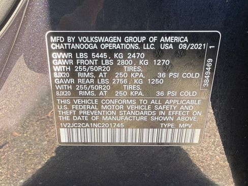 Used 2022 Volkswagen Atlas Cross Sport SE w/ Panoramic Sunroof Package image 31