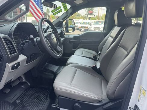 Used 2022 Ford F250 XL w/ Power Equipment Group AWD/4WD image 6