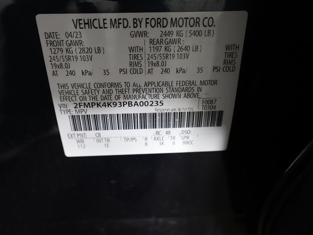 Used 2023 Ford Edge Titanium w/ Equipment Group 301A AWD/4WD image 49