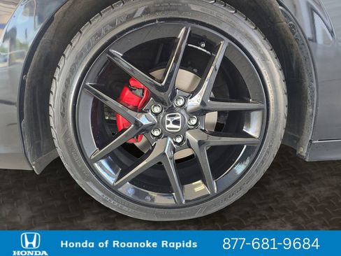 Used 2024 Honda Civic Sport image 9