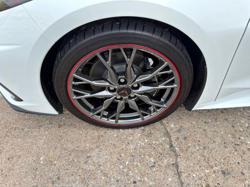 Used 2024 Chevrolet Corvette Stingray Preferred Conv w/ Z51 Performance Package image 39