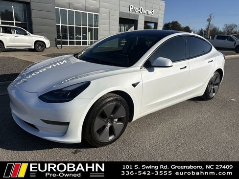 Used 2023 Tesla Model 3 Standard Range image 27