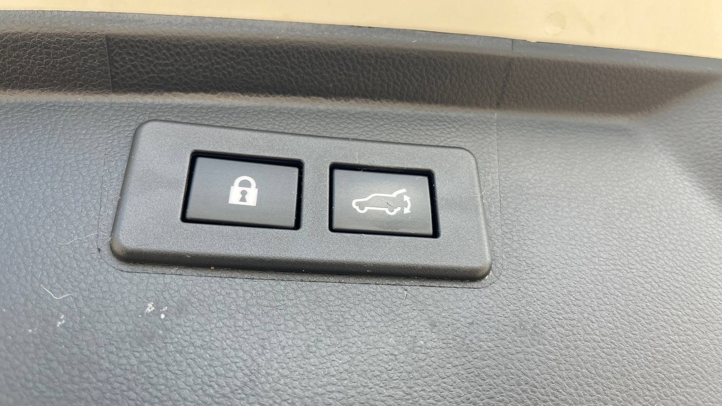 Used 2020 Subaru Outback Limited AWD/4WD image 26