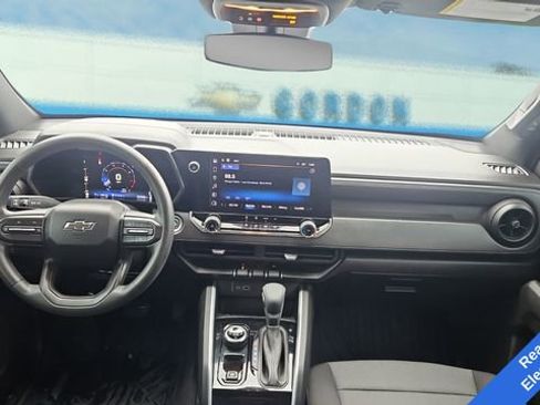 Used 2023 Chevrolet Colorado Trail Boss w/ LPO, Dark Essentials Package image 16