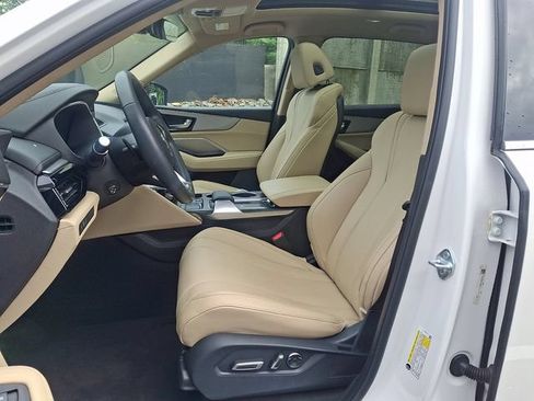 Used 2024 Acura MDX SH-AWD image 15
