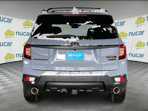 Used 2022 Honda Passport TrailSport image 5