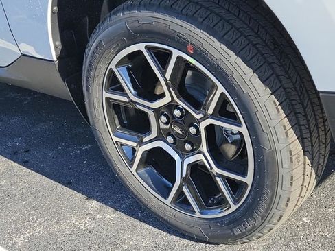 New 2026 Ford Maverick Lariat w/ 4K Tow Package image 9