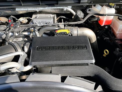 Used 2023 GMC Sierra 3500 Denali w/ Denali Ultimate Package image 35