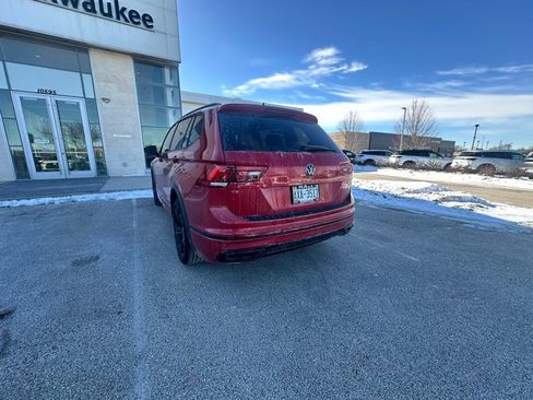 Used 2024 Volkswagen Tiguan SE R-Line image 6