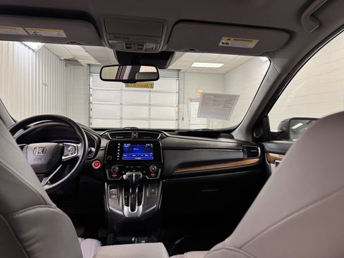 Used 2017 Honda CR-V Touring image 22