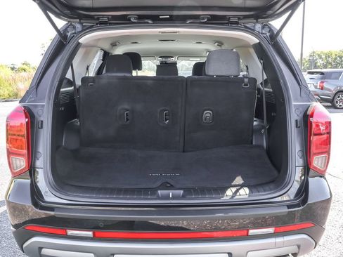 Used 2023 Hyundai Palisade SE w/ Cargo Package image 44