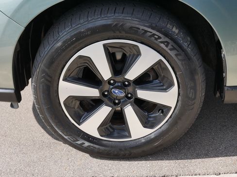 Used 2018 Subaru Forester 2.5i Premium AWD/4WD image 15