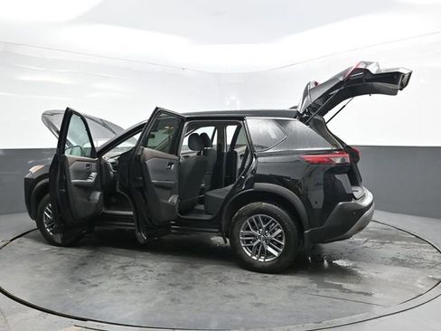 Used 2023 Nissan Rogue S AWD/4WD image 43
