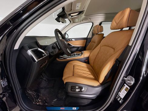 New 2026 BMW X7 xDrive40i w/ Premium Package image 22