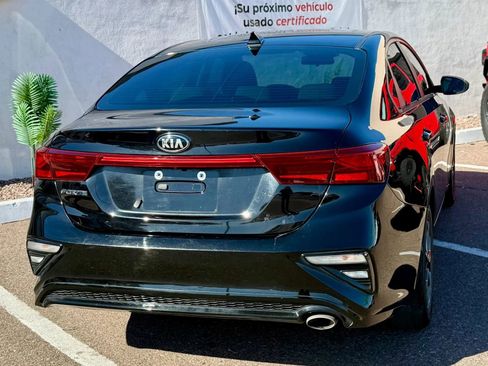 Used 2021 Kia Forte LXS FWD image 7