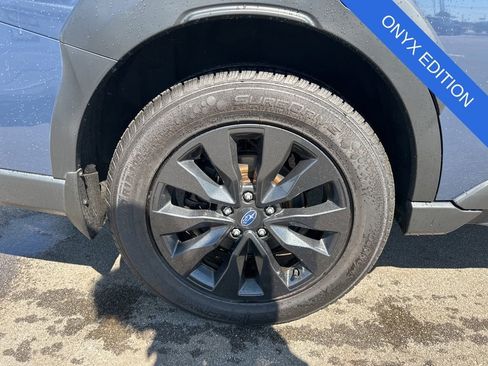Used 2023 Subaru Outback Onyx Edition AWD/4WD image 35
