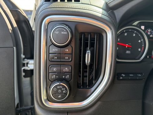 Used 2023 Chevrolet Silverado 3500 High Country AWD/4WD image 58