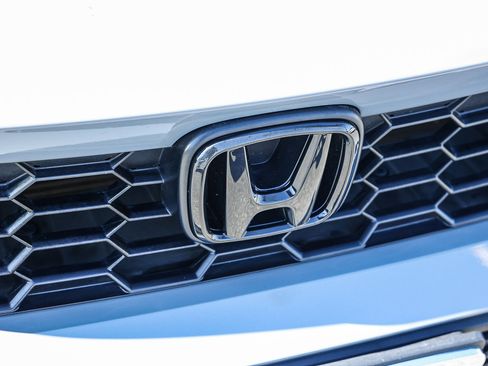 Certified 2025 Honda Civic Sport image 16