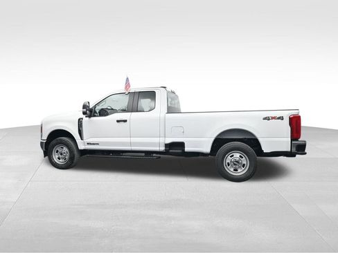 New 2026 Ford F350 XL w/ XL Chrome Package image 5