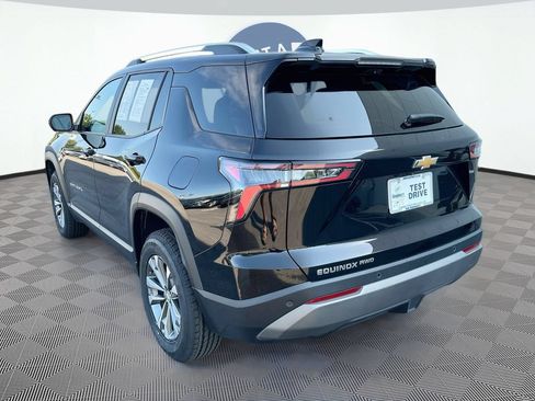 Used 2025 Chevrolet Equinox LT w/ Convenience Package II AWD/4WD image 8