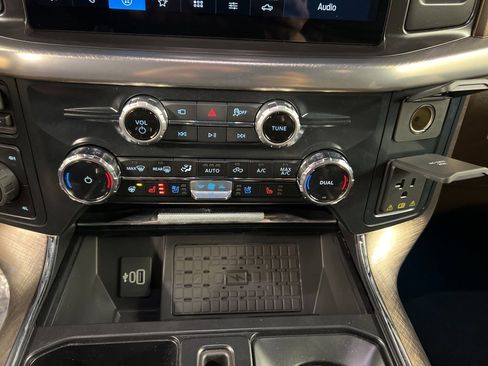 New 2026 Ford F150 King Ranch w/ Equipment Group 601A High image 13