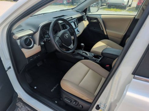 Used 2013 Toyota RAV4 Limited FWD image 15