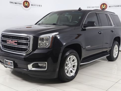 Used 2018 GMC Yukon SLT w/ HD Trailering Package AWD/4WD image 5