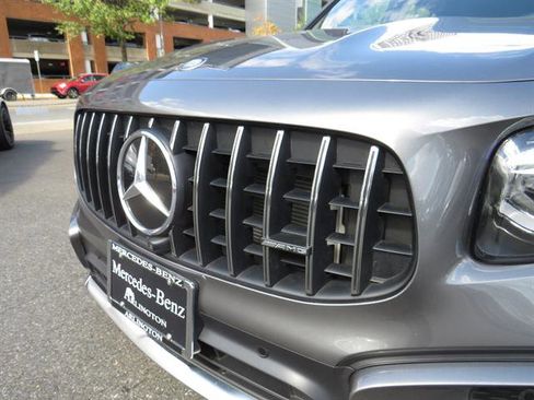 Used 2025 Mercedes-Benz GLB 35 AMG 4MATIC image 22