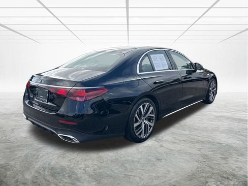 Used 2025 Mercedes-Benz E 350 Sedan image 4