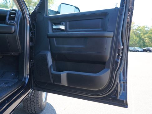 Used 2019 RAM 3500 Tradesman AWD/4WD image 9
