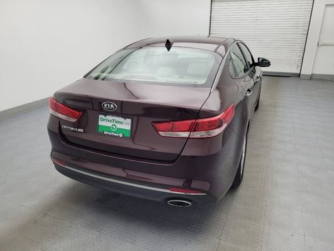 Used 2018 Kia Optima LX image 7