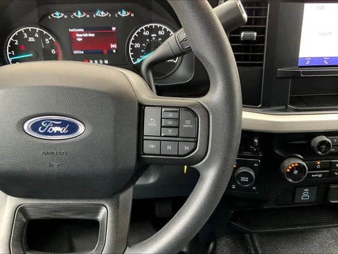 Used 2024 Ford F250 XL w/ FX4 Off-Road Package image 26