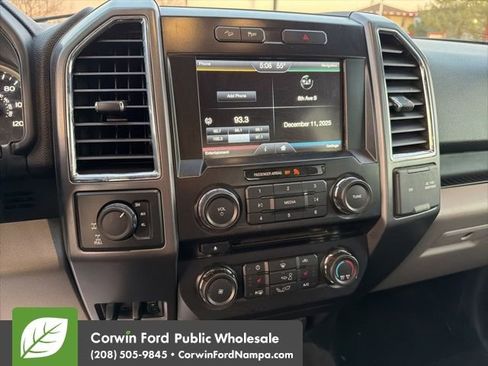 Used 2015 Ford F150 XLT w/ Equipment Group 302A Luxury image 19