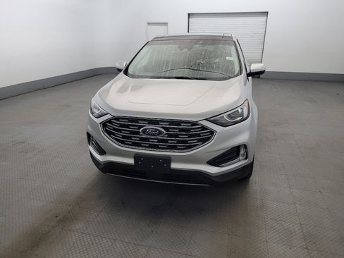 Used 2019 Ford Edge SEL w/ Equipment Group 201A AWD/4WD image 15