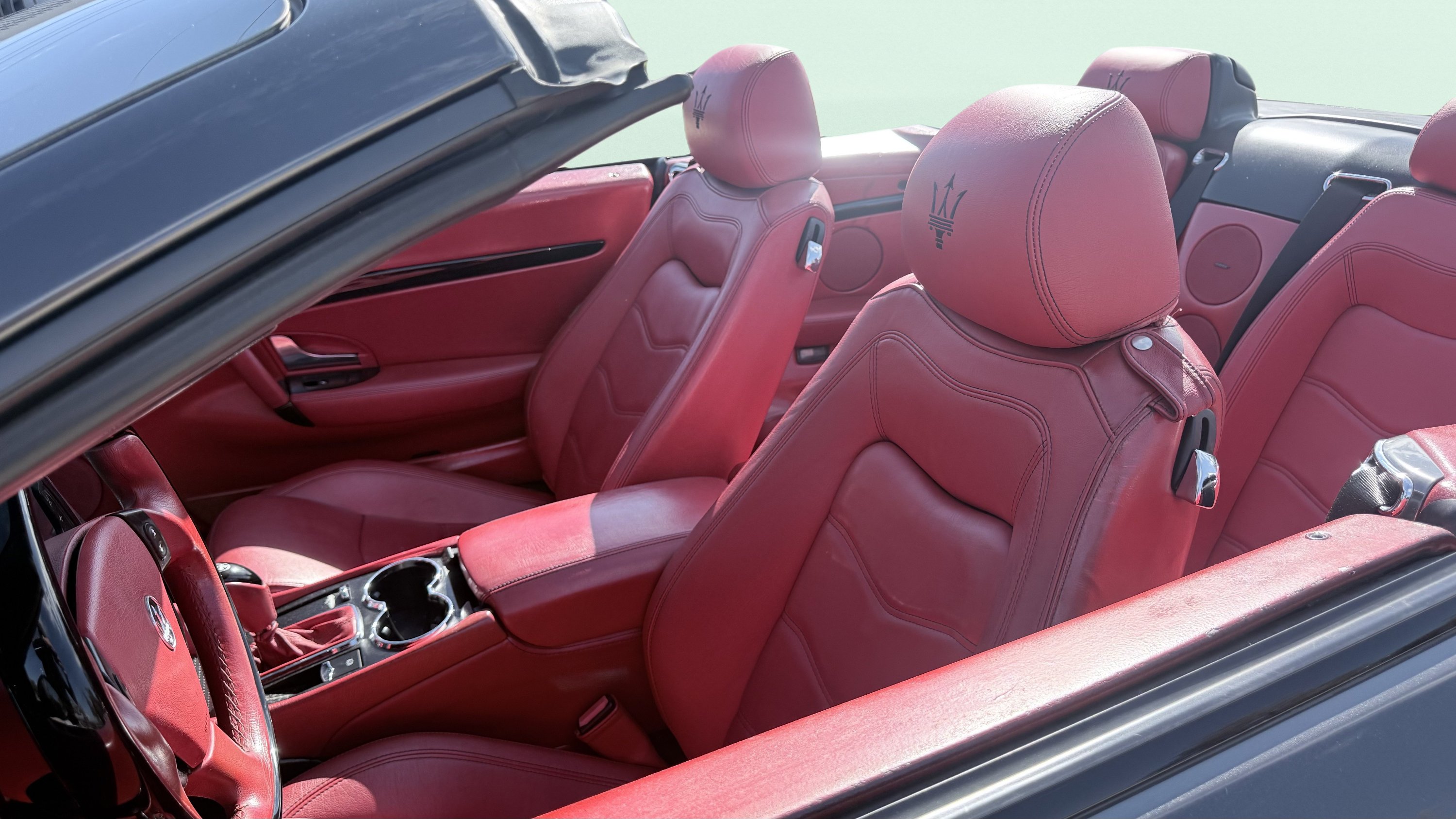 Used 2016 Maserati GranTurismo Convertible RWD image 34