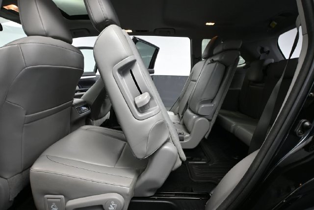 Used 2015 Toyota Highlander XLE AWD/4WD image 33