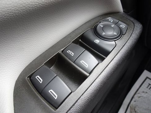 Certified 2023 Chevrolet Equinox LS w/ LS Convenience Package image 24