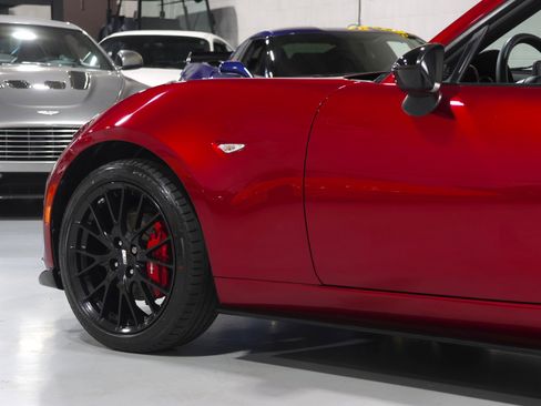 Used 2020 MAZDA MX-5 Miata RF Club w/ Brembo/BBS Recaro Package image 50