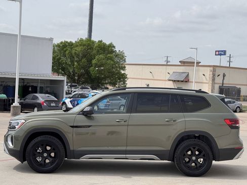 New 2026 Volkswagen Atlas Peak Edition AWD/4WD image 6