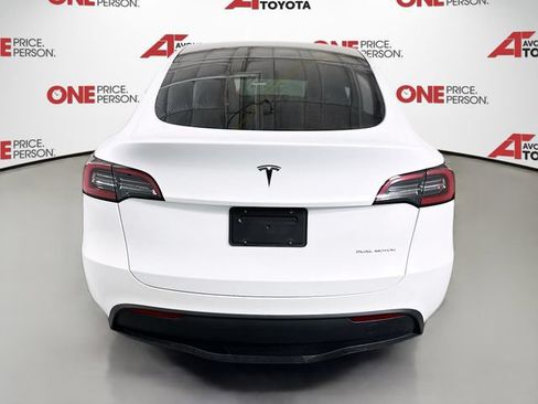 Used 2023 Tesla Model Y Long Range AWD/4WD image 6