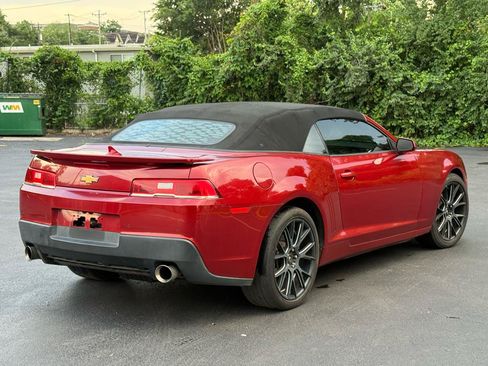 Used 2015 Chevrolet Camaro LT RWD image 4
