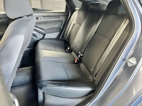 Used 2023 Honda Civic Sport image 13