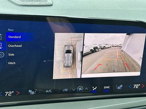 New 2025 Chevrolet Traverse LT w/ Enhanced Driving Package image 22