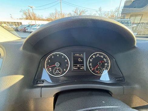 Used 2016 Volkswagen Tiguan S image 20