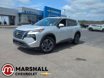 Used 2025 Nissan Rogue SV