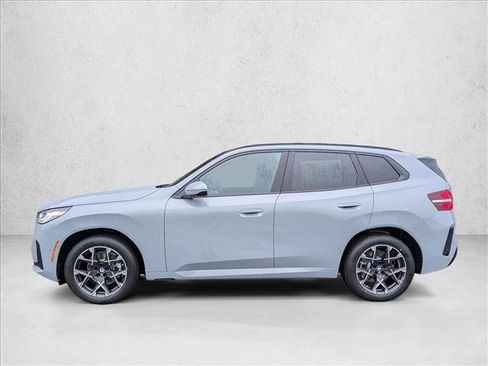 Used 2026 BMW X3 xDrive30i w/ M Sport Package AWD/4WD image 9